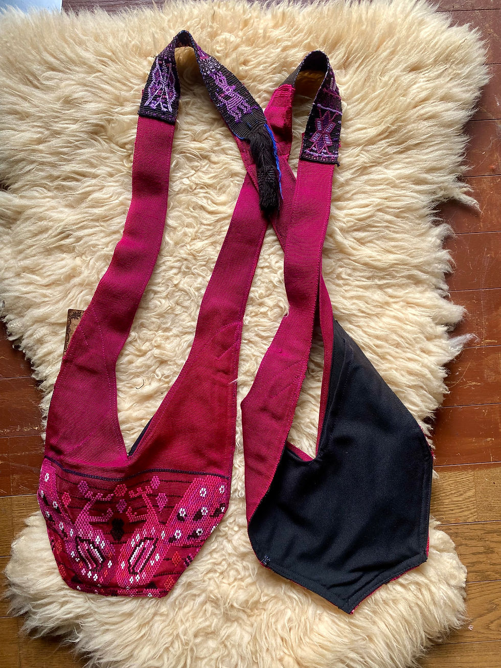 Thumbnail: ⋖ Cross back :* Vest bag ⋗