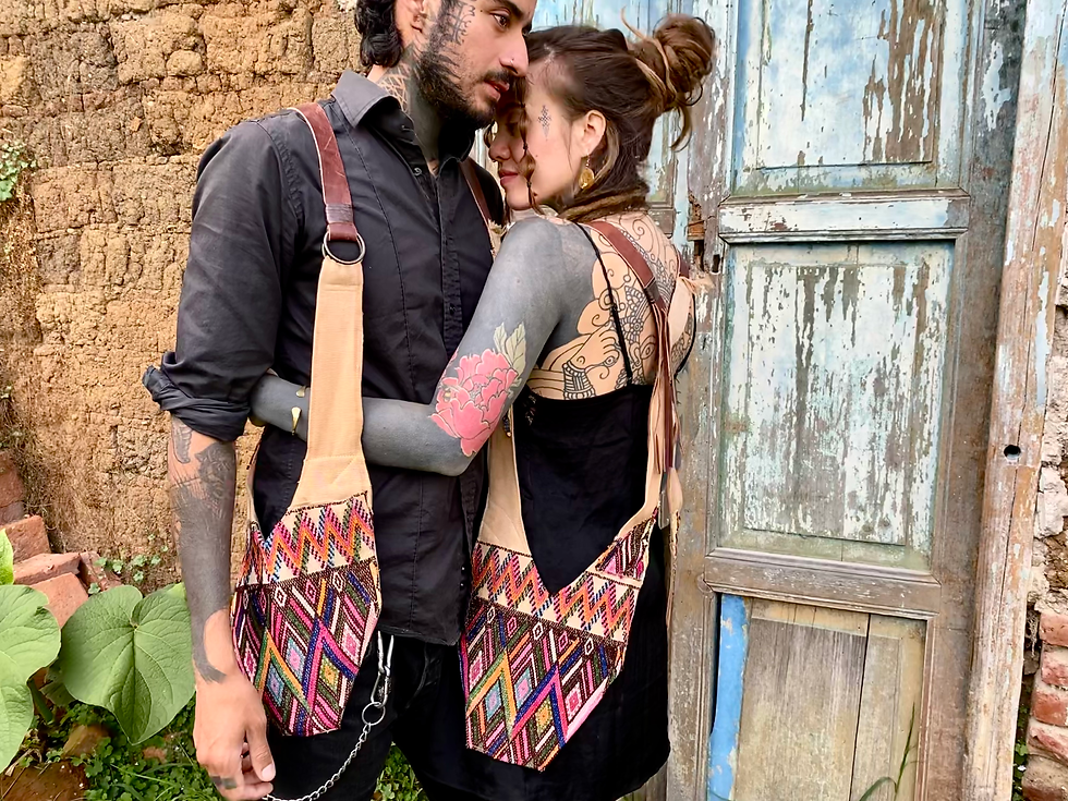 Thumbnail: ⋖ Cross back :* Vest bag ⋗