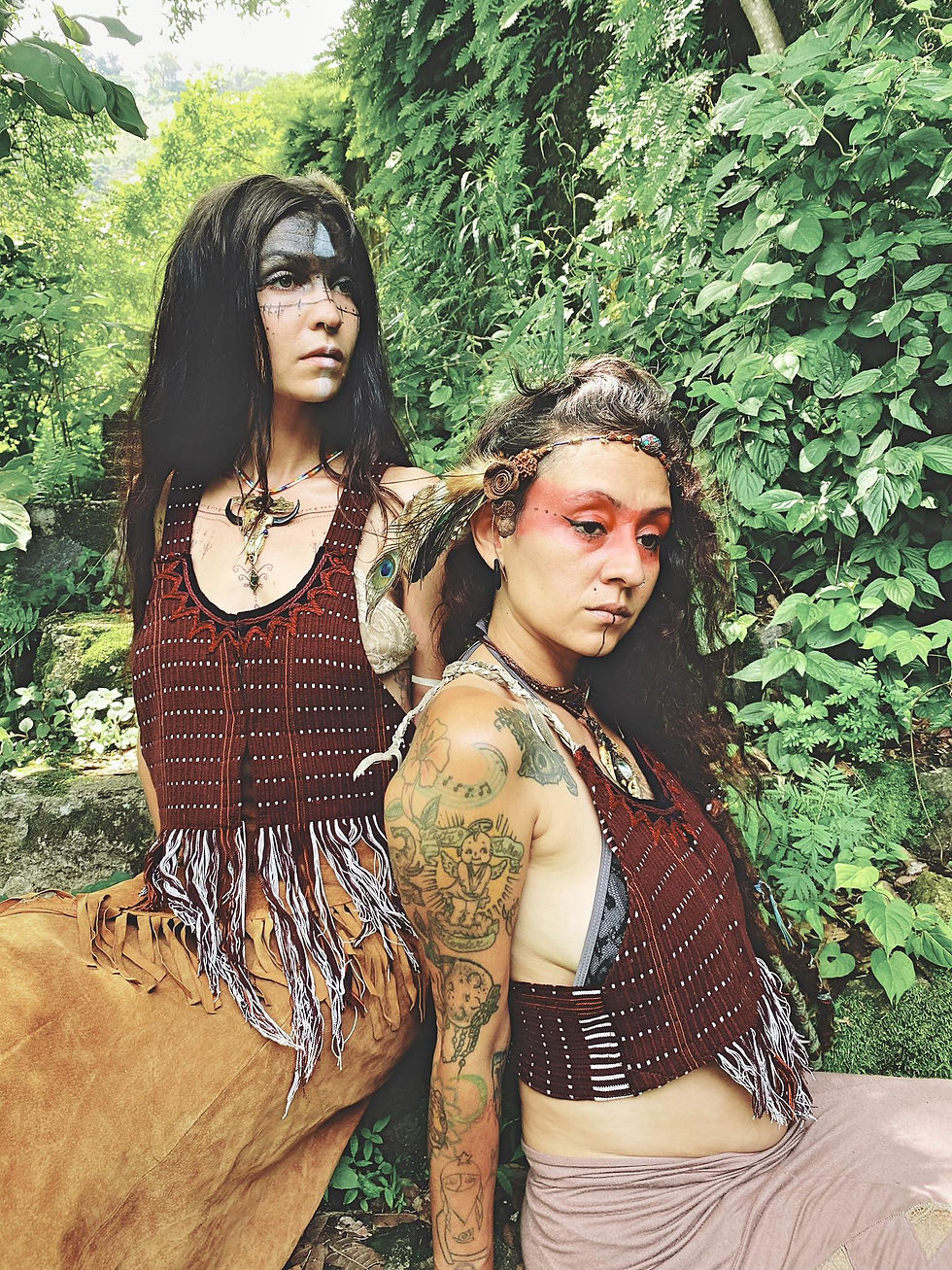 Thumbnail: ⋖ Medicine Vest: * Quetzal ⋗