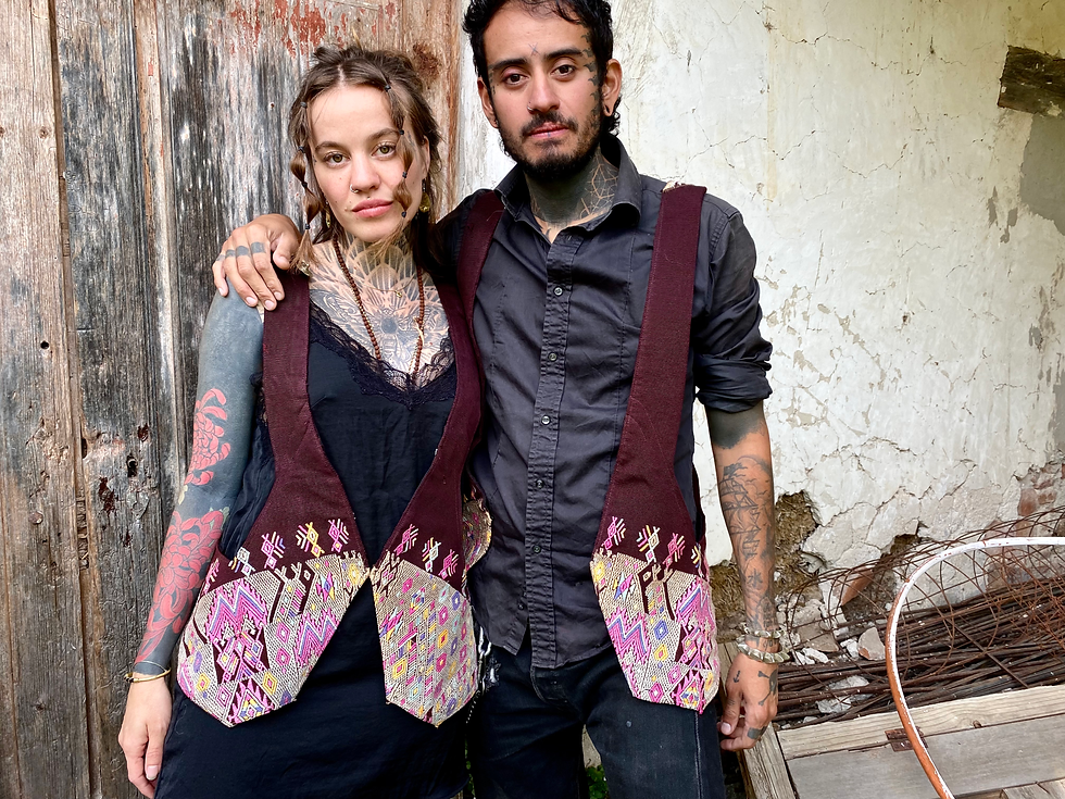 Thumbnail: ⋖ Cross back :* Vest bag ⋗