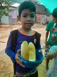 entrega de desayunos .jpeg