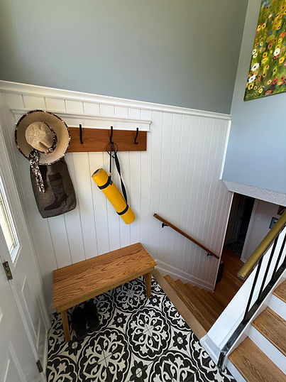 Ranch Style Entrance Remodel with Custom Millwork & Built-Ins - finish product (after)