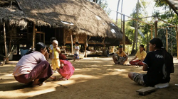 village mon kanchanaburi culture locale thailande