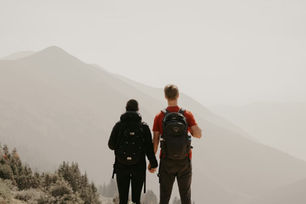 « Il me laissait derrière… » : ce que l’« alpine divorce » raconte de la montagne à deux