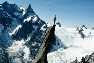 De l'espace à l'urgence climatique : une photo de Rébuffat comme « témoin du recul des glaciers »