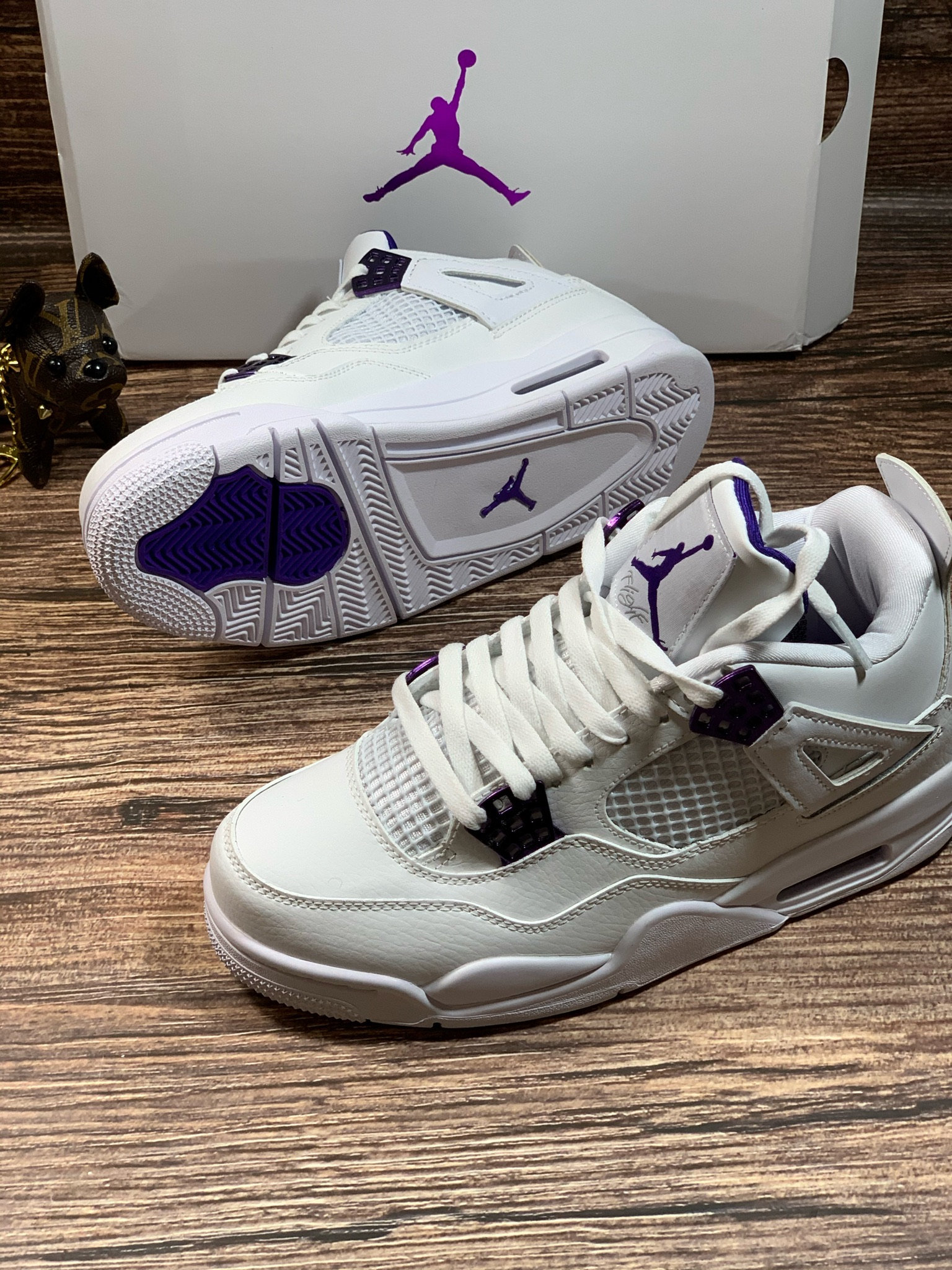 aj 4 purple