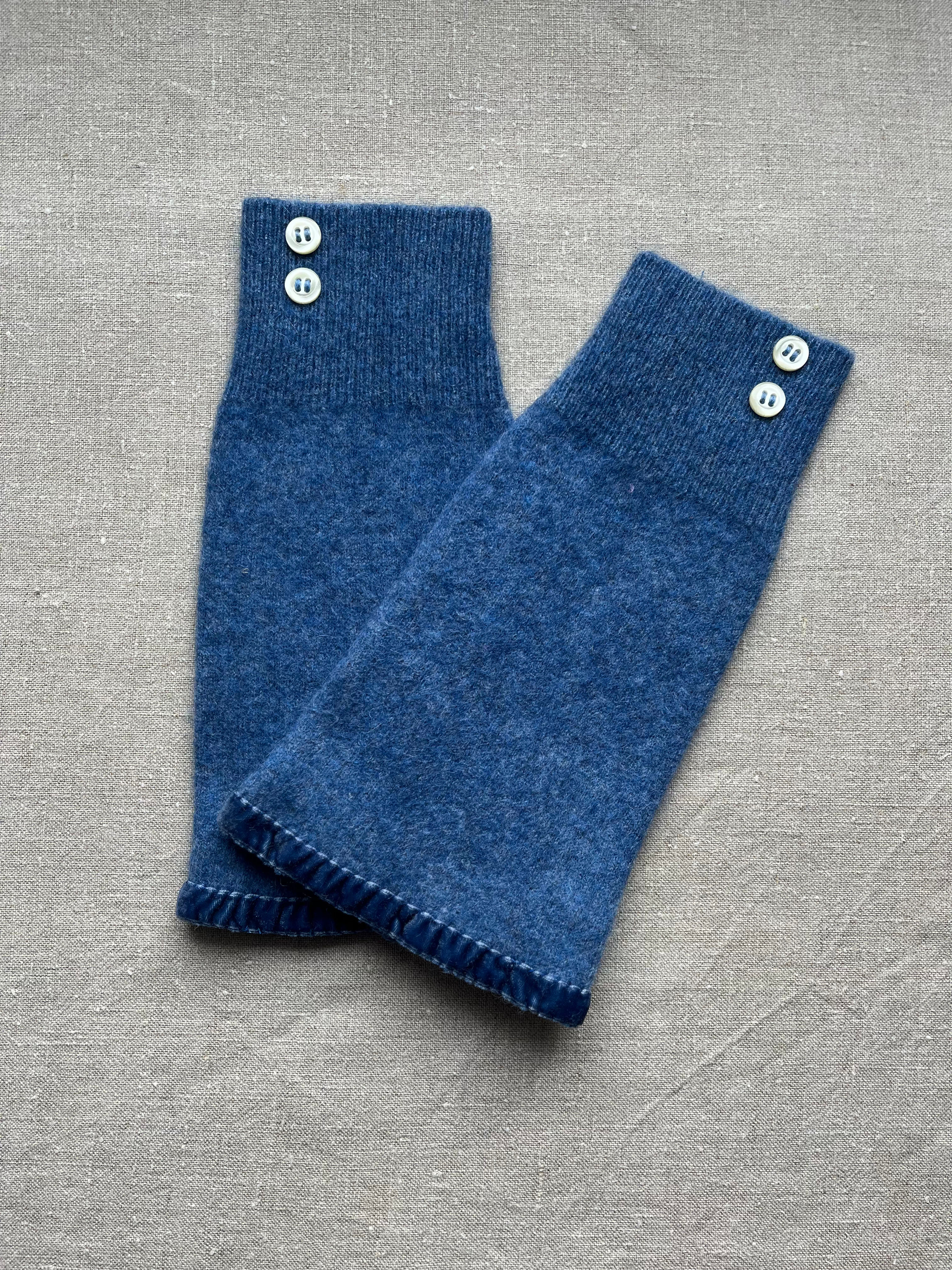 Recycled Cashmere Wrist Warmers