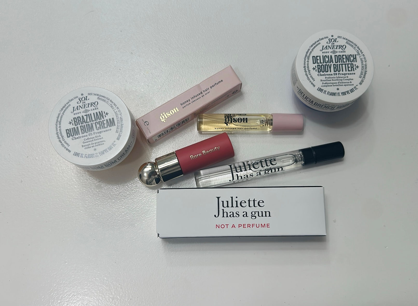 TRENDY LUXURY - Perfume & Hydration