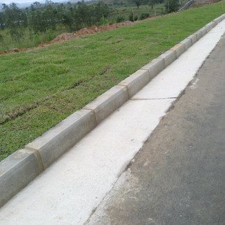 Meio Fio de Concreto Pré-moldado