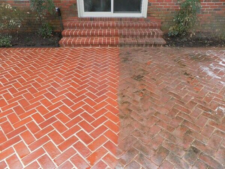 Professional patio and paver cleaning in Deltona FL by City Power Washing