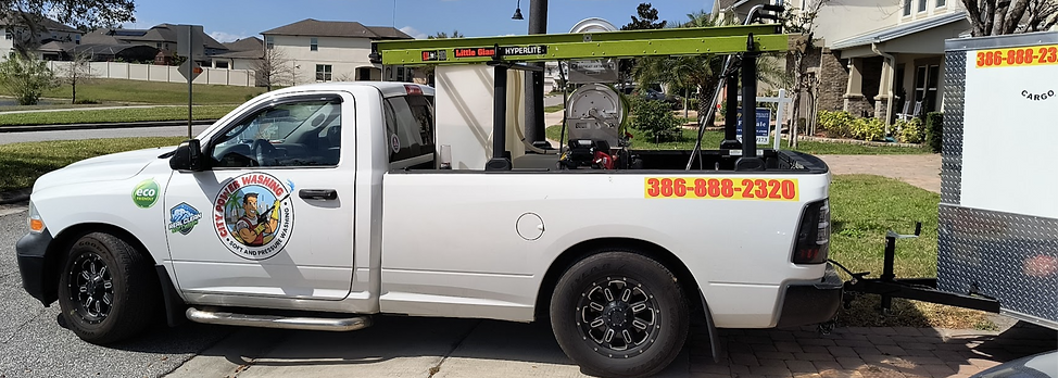 CITY POWER WASHING TRUCK