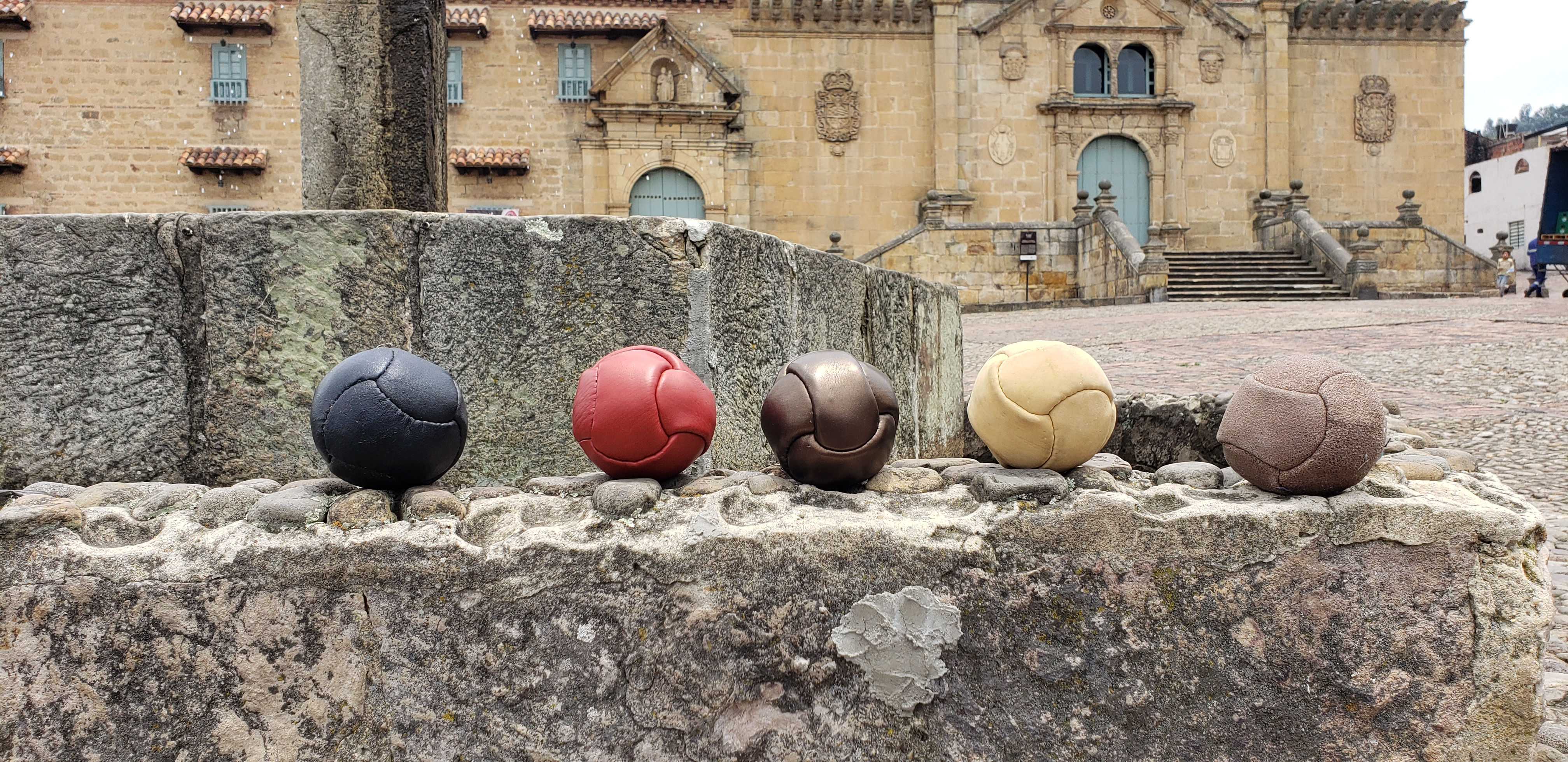 Balón en cuero para perro