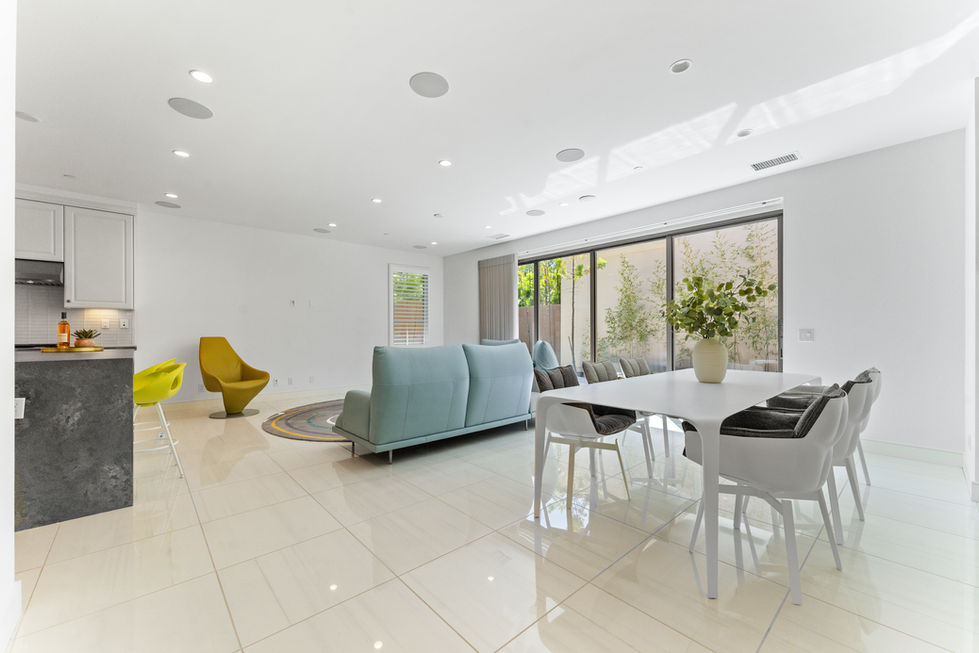 03-125 Toretta, Irvine-5