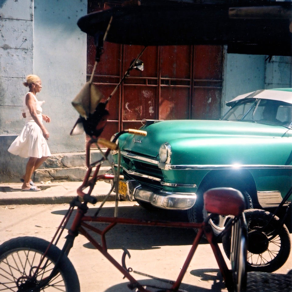 Green Cuban car in Havana