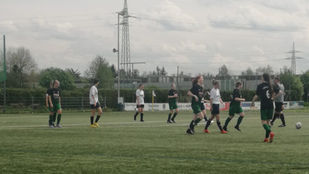 Torreicher Heimsieg der Allacher Damen