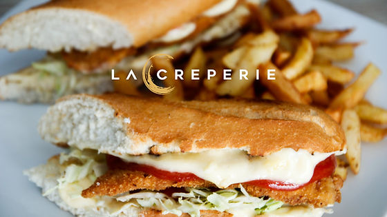 Sandwich cu snitel de pui