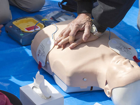 dae-defibrillateur.jpg