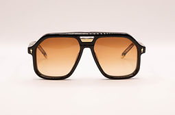 Casius Beluge Sonnenbrille von Jacques Marie Mage