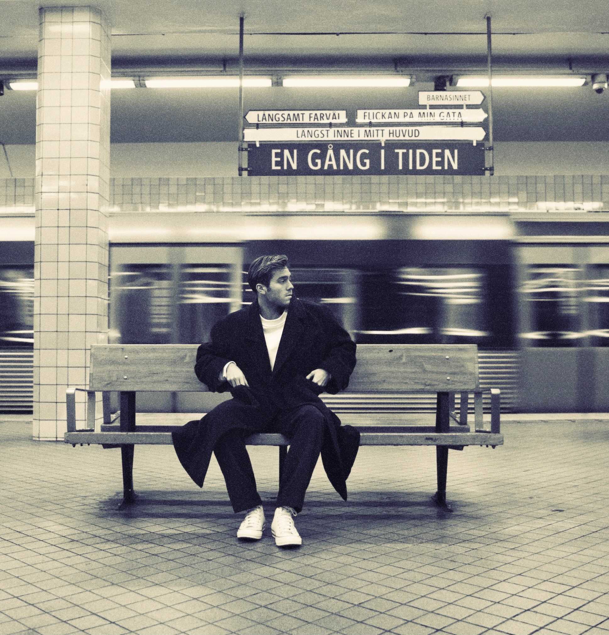 Hampus Lindvall produces two tracks on Benjamin Ingrosso's latest album — Fast Friends