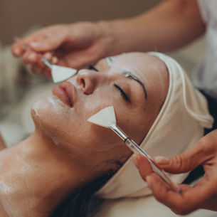 The Ultimate Pre-Event Beauty Timeline: What to Do Before Weddings, Vacations, and Summer Parties