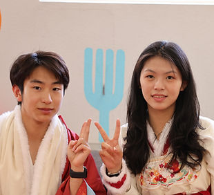 4ebc39aefa1ec24ca77f2d900a851966 (2)_edited.jpg