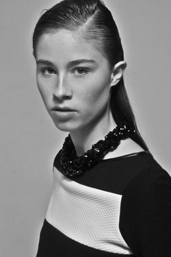Elisabeth S.
