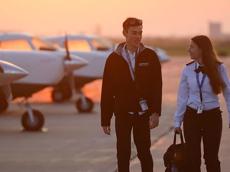 10 Must Have Items for Your Flight Bag