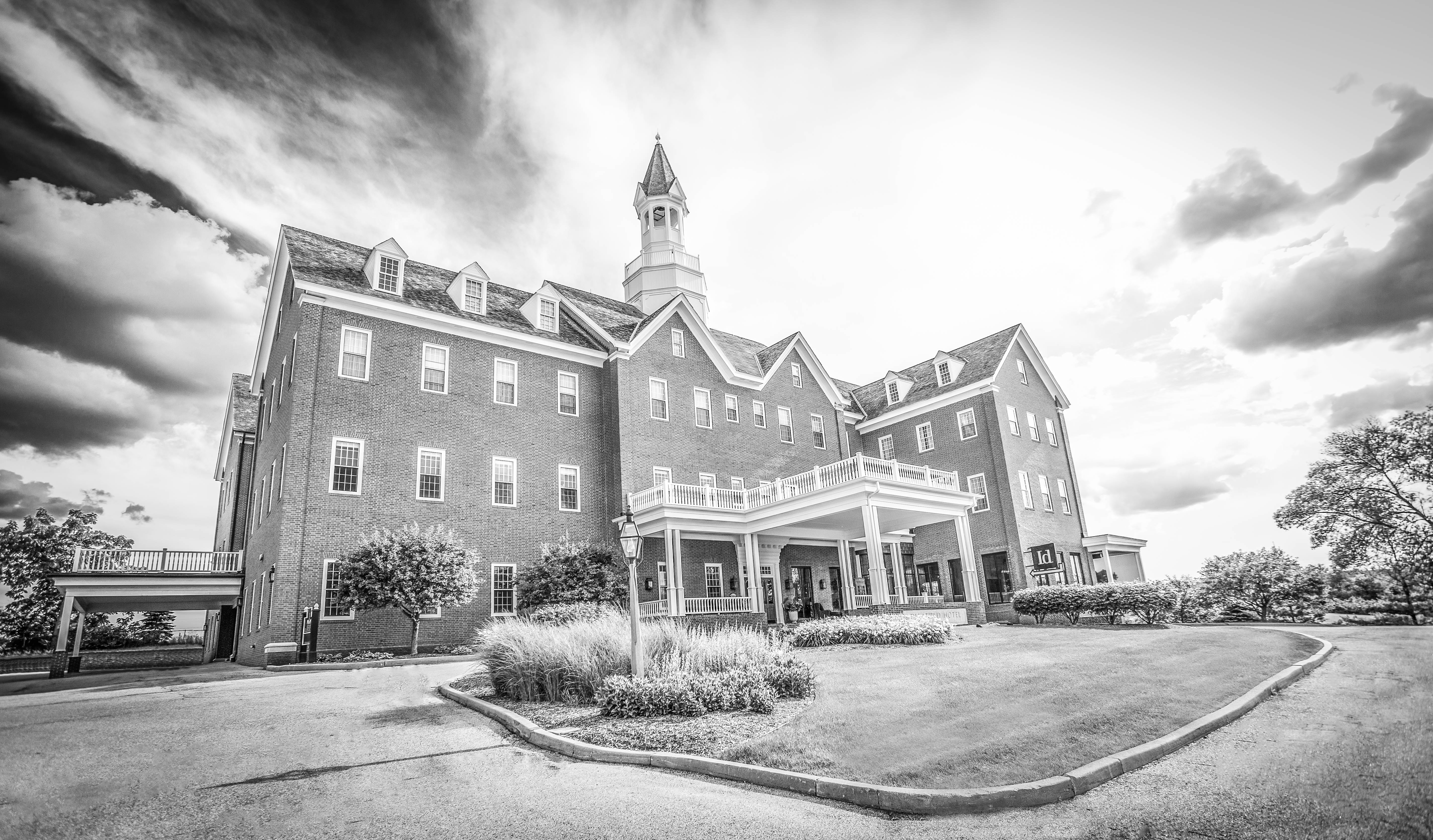 The Delafield Hotel Wisconsin Luxury Boutique Hotel