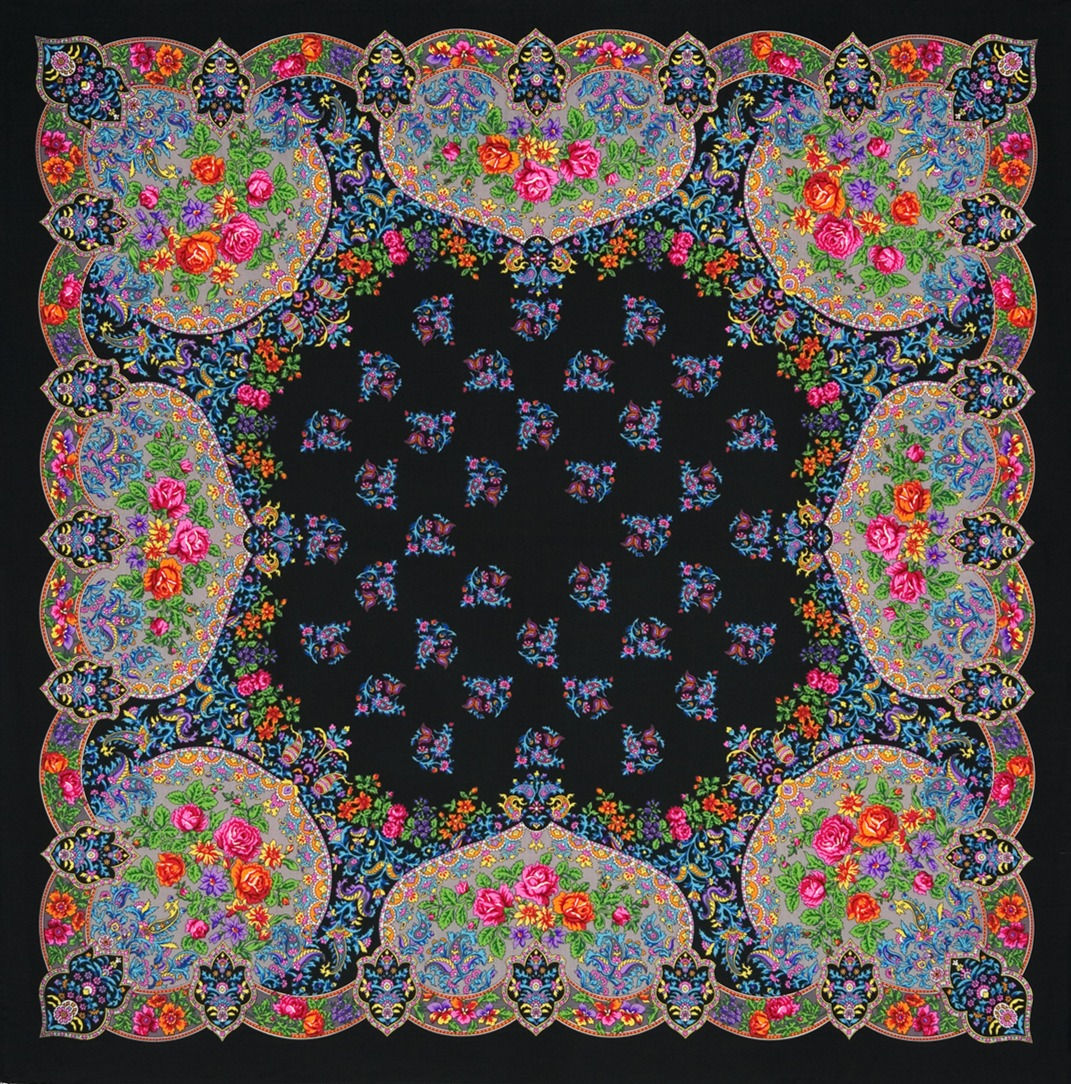 Платок «Медальоны» 18