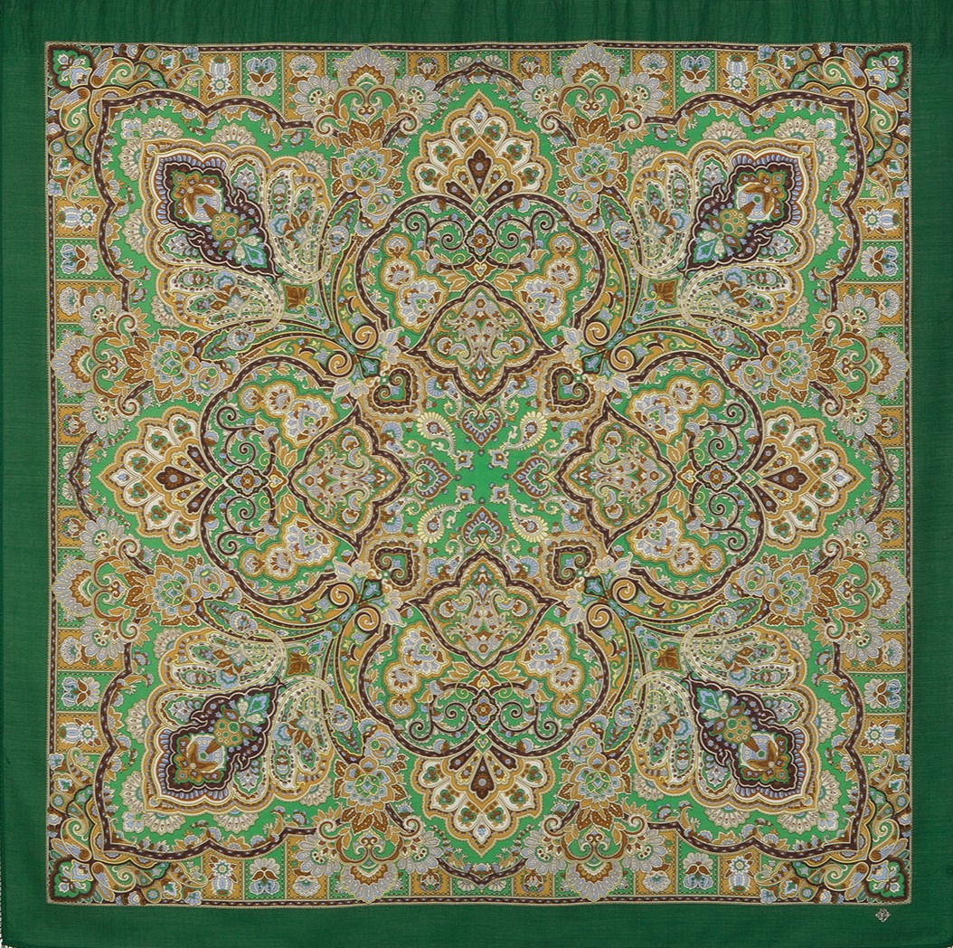 Платок «Королева красоты» 9