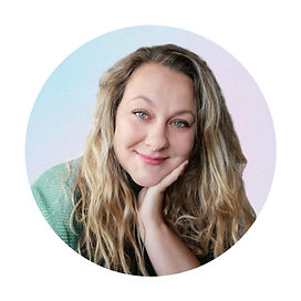 Sandra Höhn medial