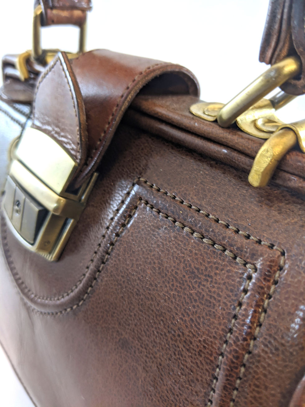 retro leather bag