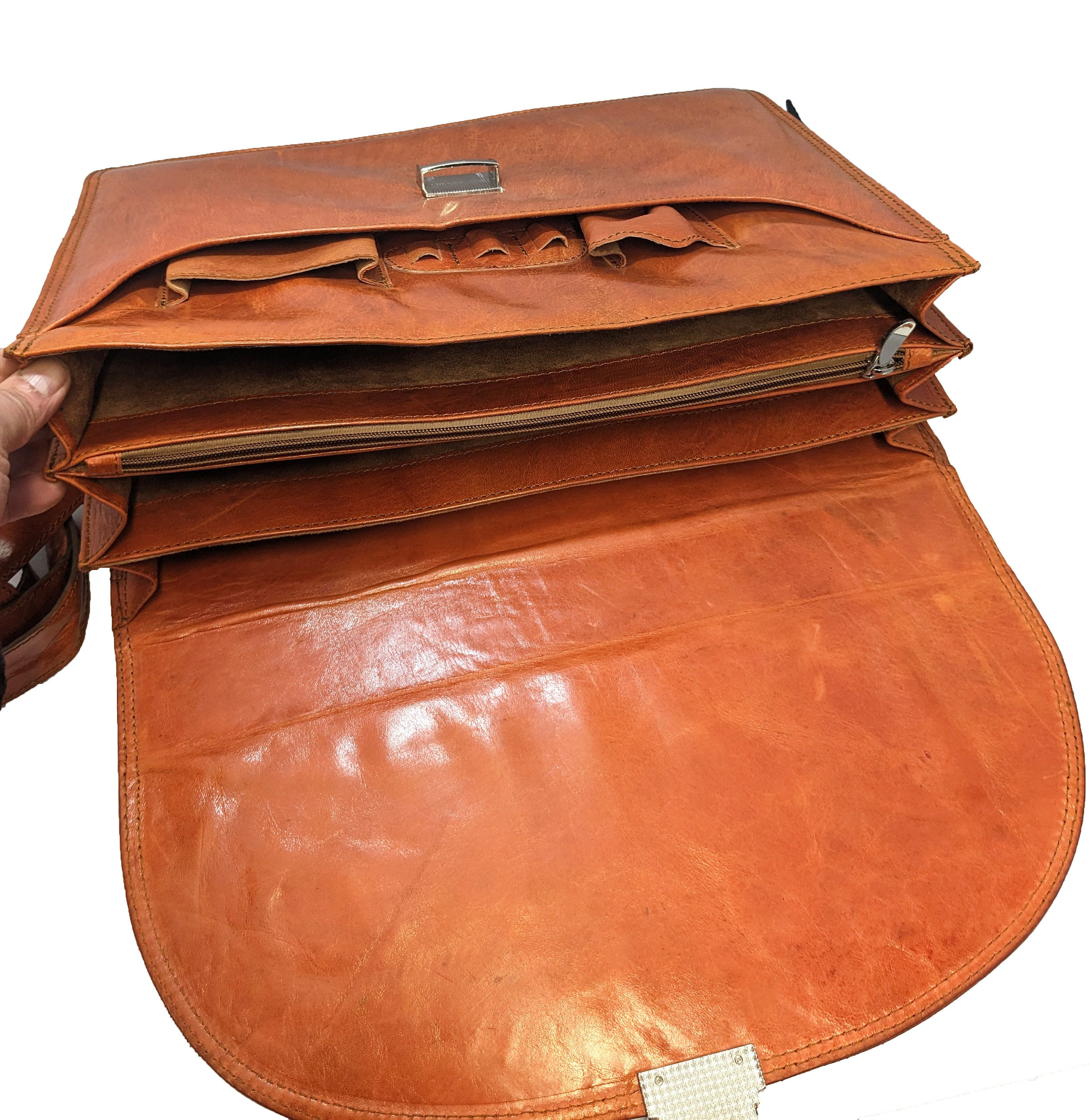 EXECUTIVE ATTACHE CASE leather briefcase with multi-compartments