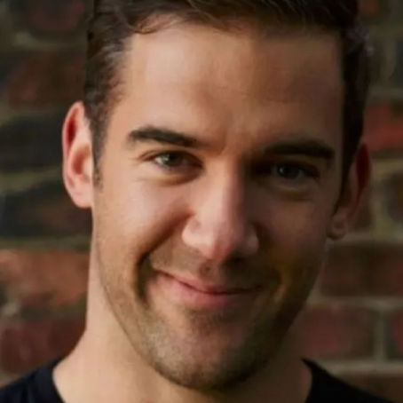 Lewis Howes: Mentoring a New Generation of Podcasting Greats