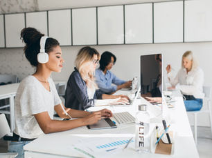 The Difference Between a Web Designer and a Web Developer