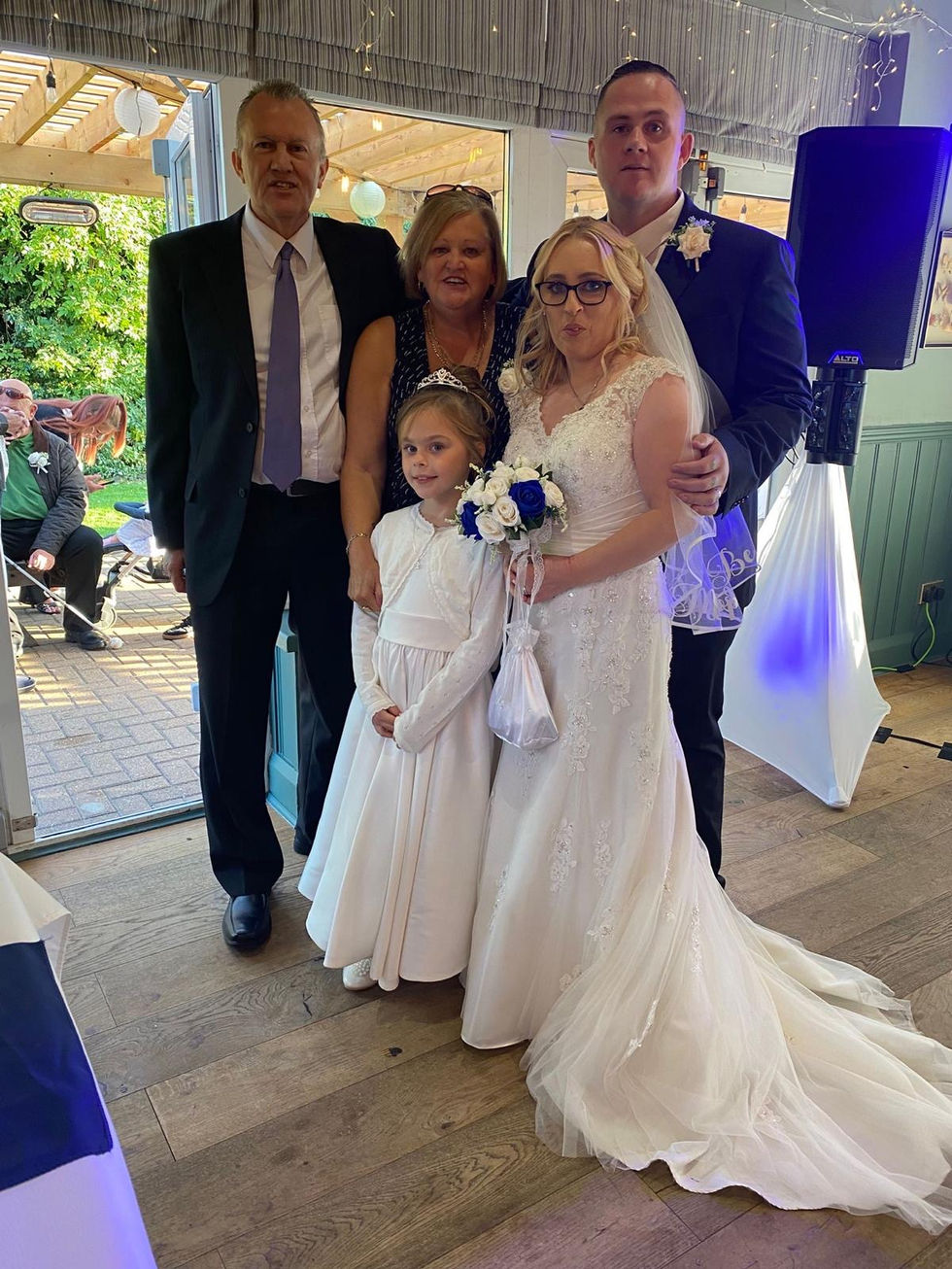 2f0c5ff3-99ba-4d5b-821f-32ff12f7104c