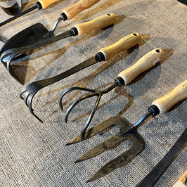 Hotels-Models14015 2_edit_new 2.jpg