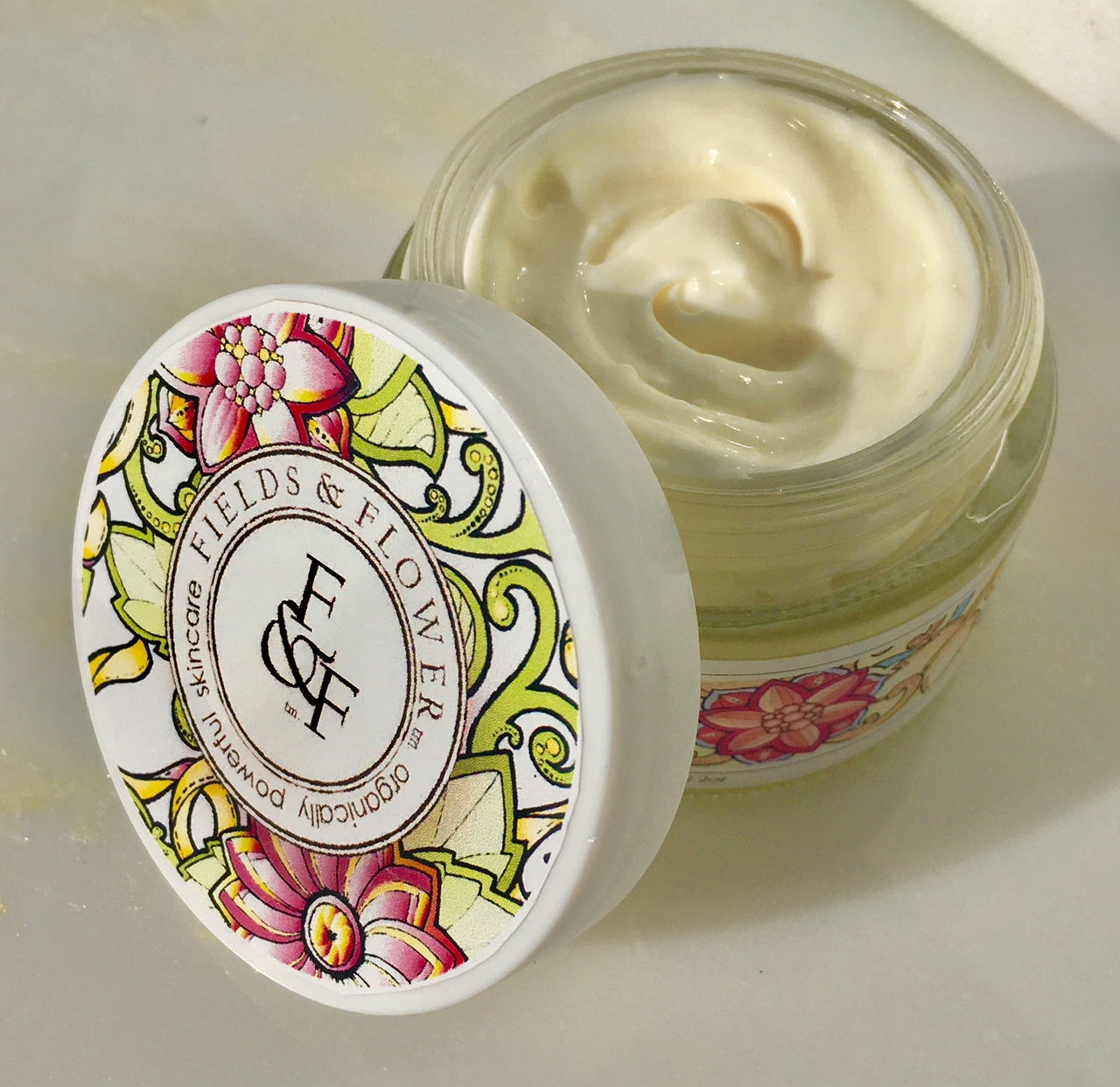 COCONUT FRANGIPANI HYDRA CREME ANTI-AGING