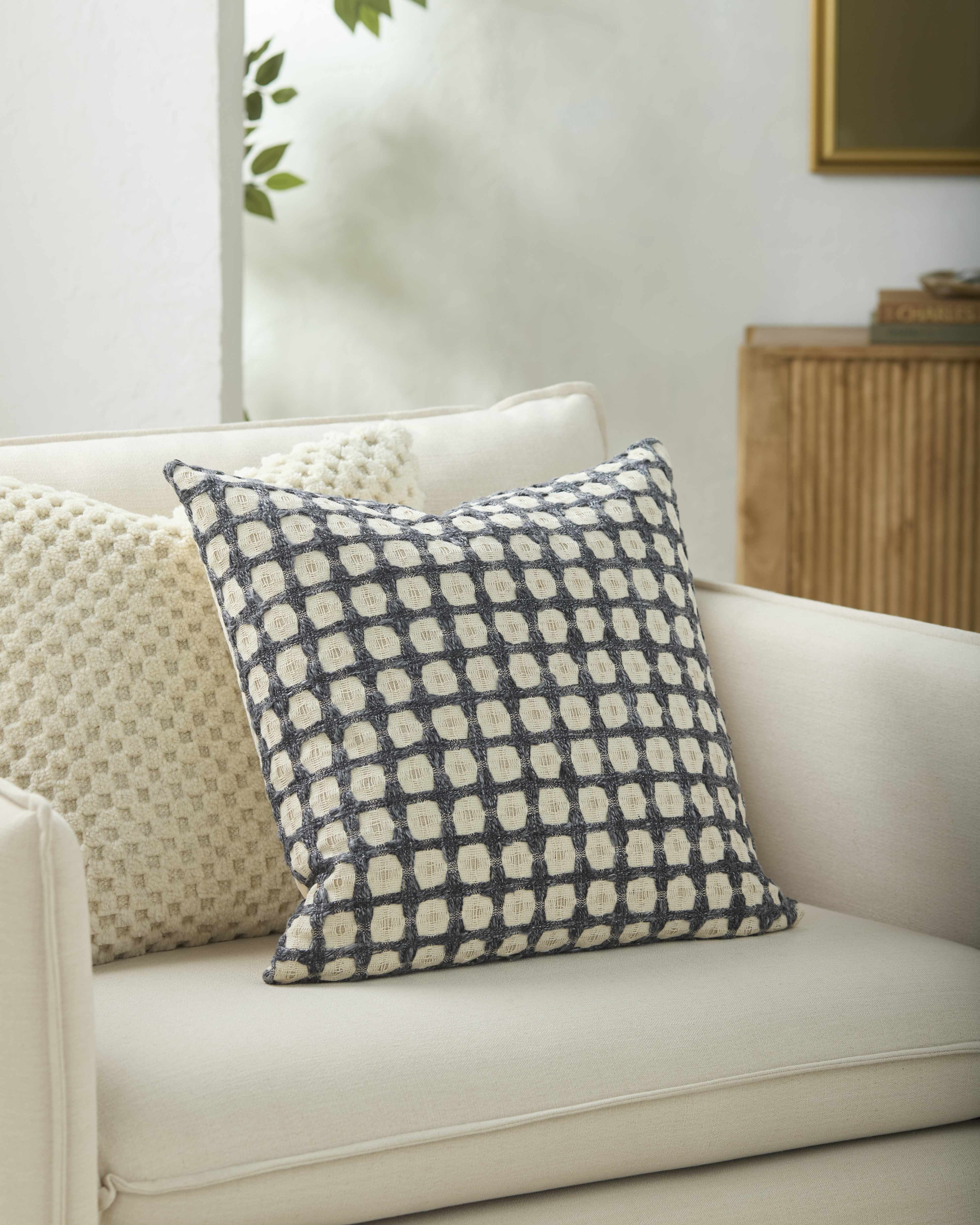 Almofada decorativa Pilo em algodão coleção Dansby