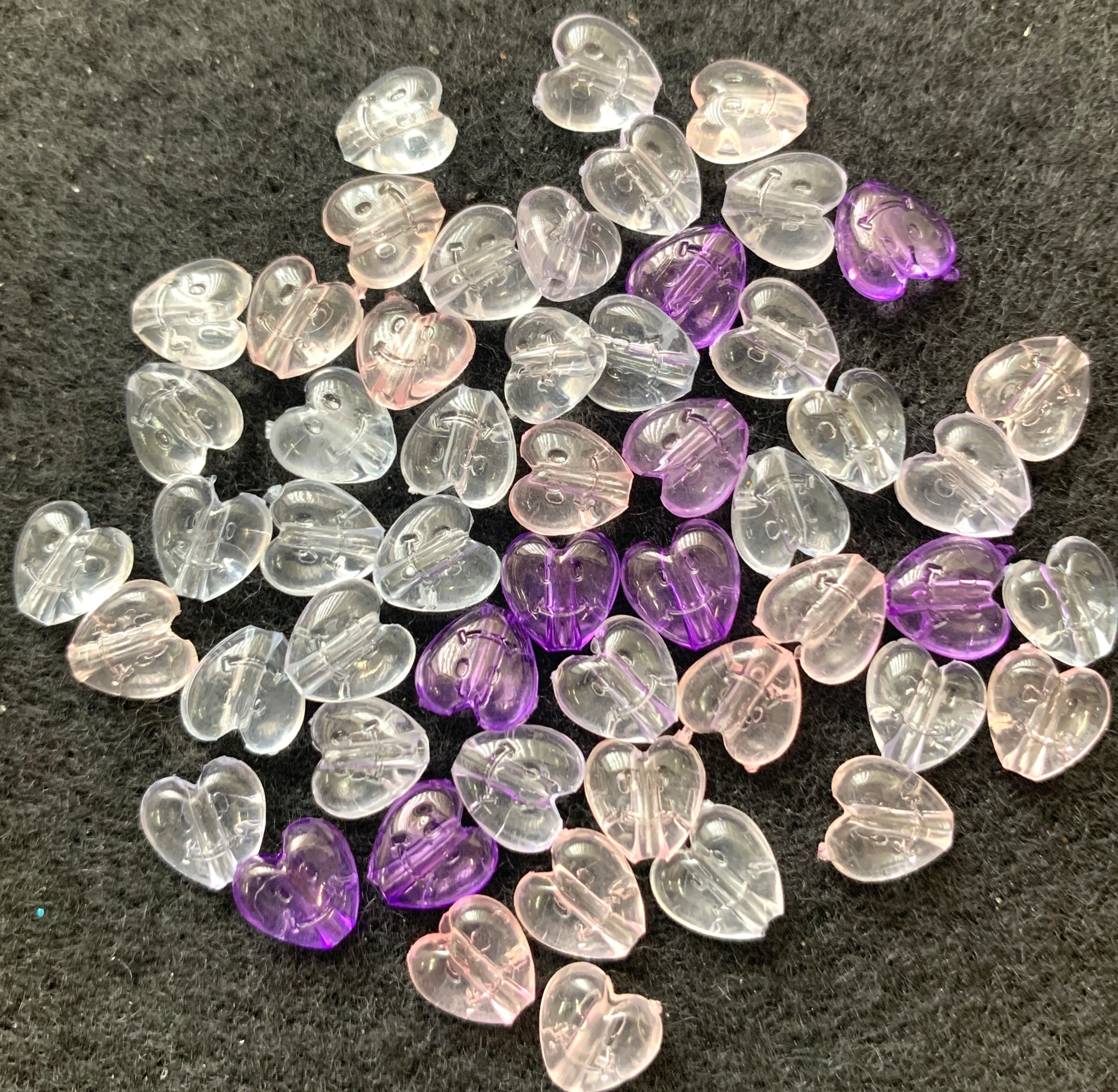 7mm Heart Beads
