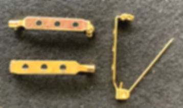 1 1/4" Gold Pin Backs