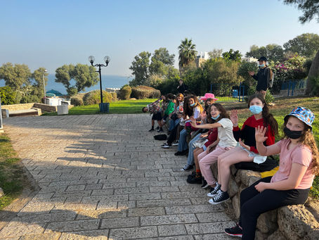 שכבת ז׳ בסיור בכנסית סנט פטרוס הקדוש במסגרת שיעור הומניסטיקה