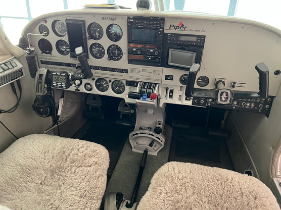 Piper Cherokee Six.jpeg