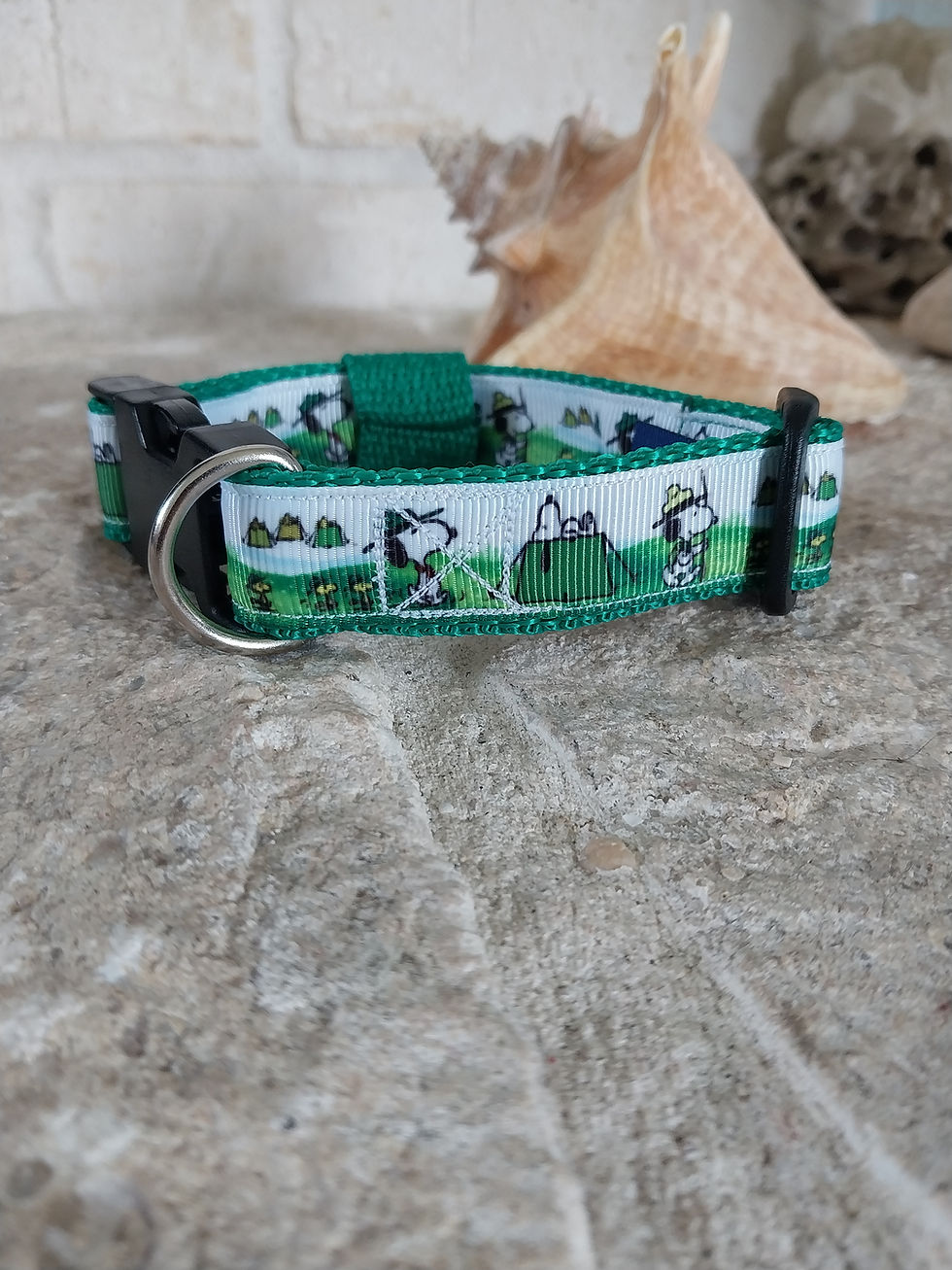 Thumbnail: 3/4" Wide Camping Beagle for small dogs, puppies, and cats