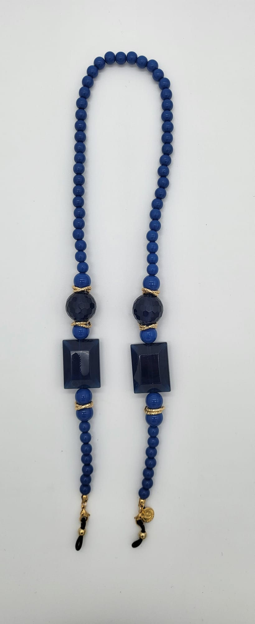 Eyeglass chain dettaglio colore perline e elementi