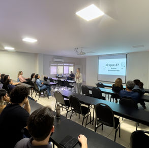 APM Cursos Médicos promove orientação sobre saúde mental e reforça compromisso com o bem-estar dos colaboradores