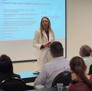 Faculdade APM realiza oficina de alinhamento e comunicação profissional para alunos de Gestão Hospitalar