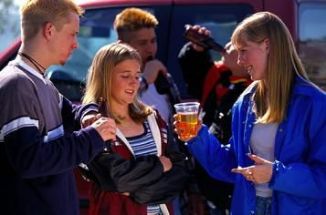 teen-peer-pressure.jpg