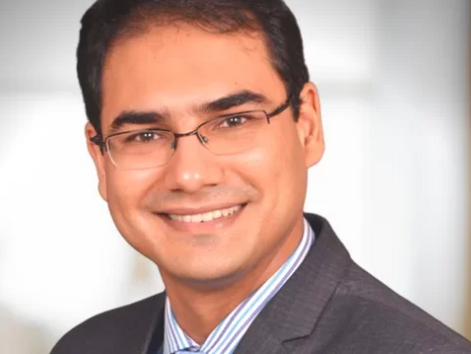 Best Cosmetic Surgeon in India: A Medical Journalist’s Interview with Dr. Siddharth Prakash