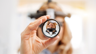 Перестали впізнавати знайомих на вулиці? Хутчіш до офтальмолога